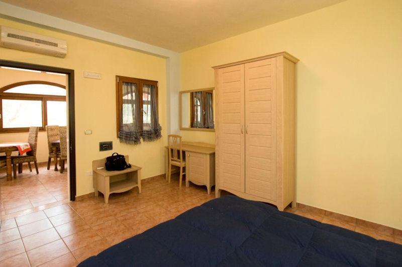 Il Gelso Bianco Hotel Весте Екстериор снимка